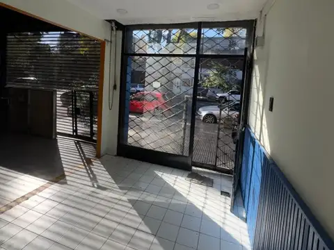 Avenida Álvarez Thomas 2300, Piso 0