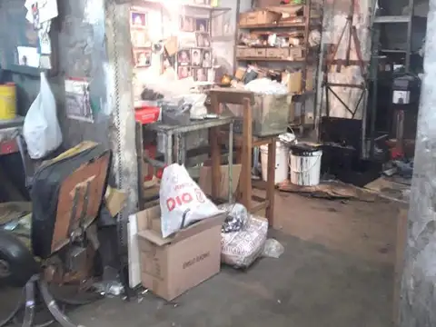 Galpon en Venta 20  mts Fondo