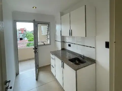 tucuman 1200, Piso 2