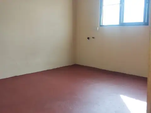 Depto Tipo Casa en Alquiler de 2 dormitorios