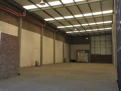 Galpon en Alquiler en Piñeyro, $ 1.800.000
