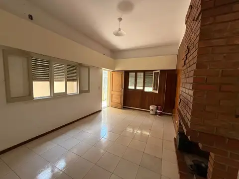 Saavedra 1700, Piso PB