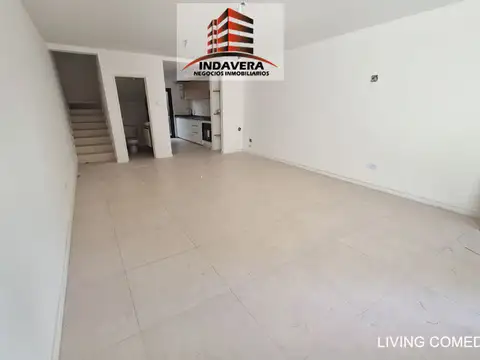 3 AMBIENTES A ESTRENAR: TRIPLEX 138m2 Tot. 2 Dorm con Playroom, Patio y Terraza. Cochera – Villa Bosch