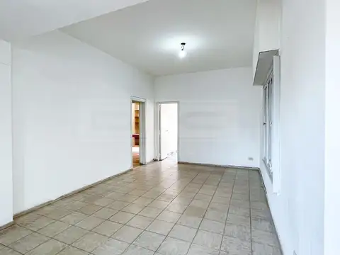 Depto Tipo Casa en Alquiler en Munro, $ 1.100.000