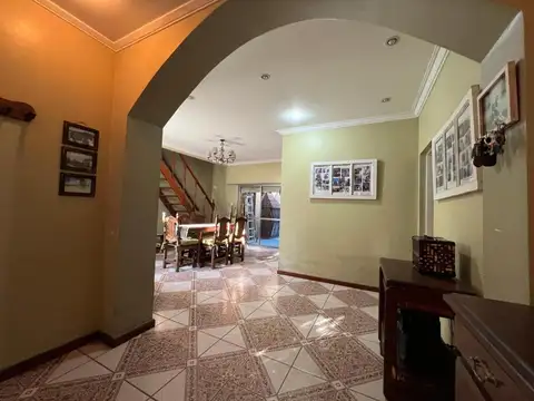 Depto Tipo Casa en Venta de 4 ambientes