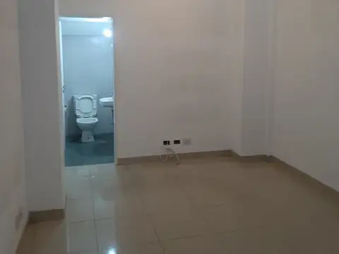 Local en Alquiler en Saavedra, $ 550.000