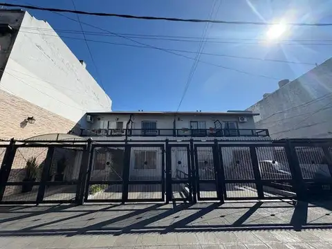 Departamento - Alquiler - Argentina, Avellaneda - Avenida Belgrano 2077