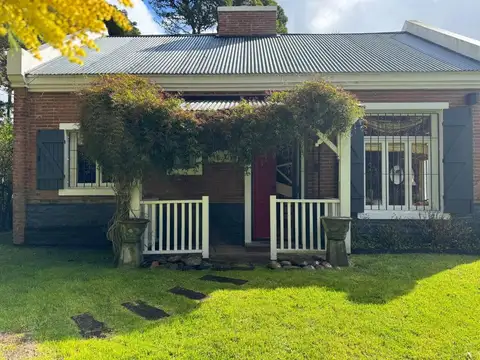 De las Tres Gracias 100