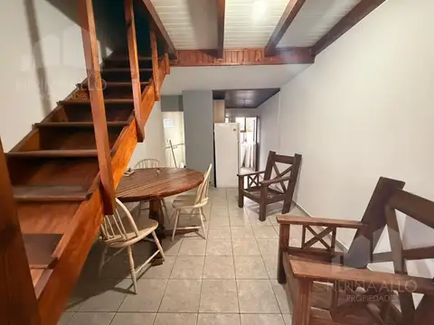 Depto Tipo Casa en Alquiler de 2 ambientes