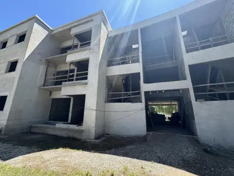 Departamento en Venta en Fisherton, USD 122.000