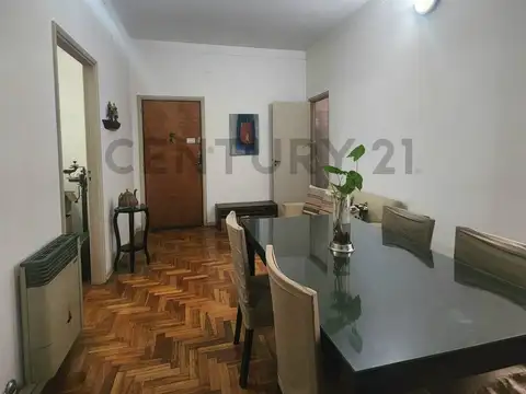 VENTA PH 3 Ambientes con Patio, Y POSIBILIDAD DE UN TERCER DORMITORIO, COCHERA,