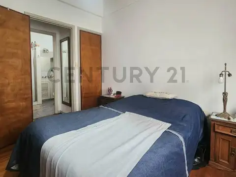 Depto Tipo Casa en Venta 40 años