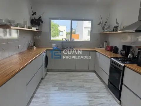 Casa en Alquiler  San Ramon - Cuan Propiedades