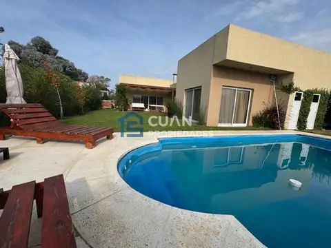 Casa en Alquiler de 3 dormitorios