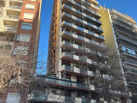 Avenida Rivadavia 3900, Piso 2