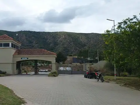 Venta de terreno en Carlos Paz Golf