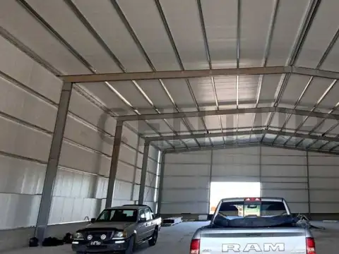 Galpon en Venta en Abasto, USD 500.000