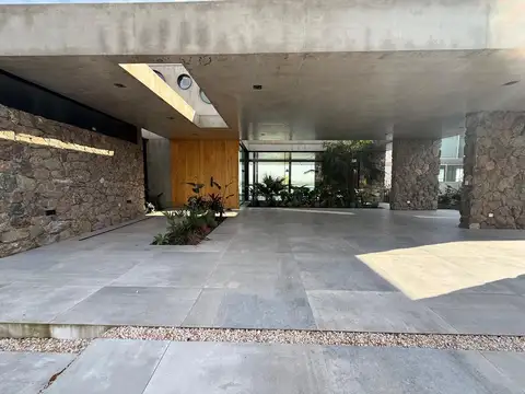 Casa en Venta en Puertos - Muelles, USD 1.950.000