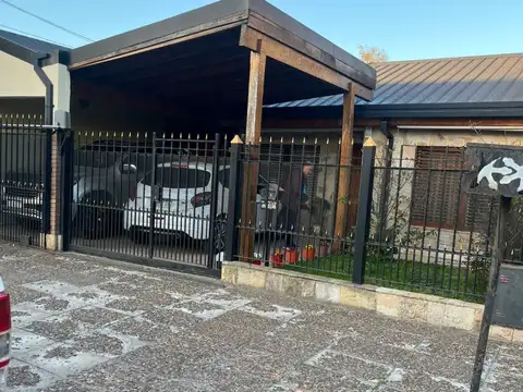 Casa En Villa Tessei