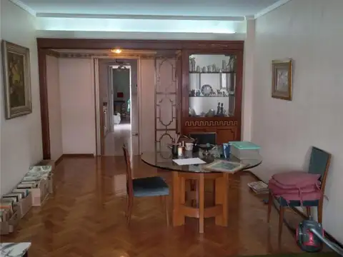Avenida Belgrano 1700, Piso 9