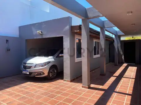 Casa en venta 518 e/ 9 y 10, Ringuelet, La plata