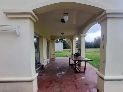 Casa en Venta con 1 cochera