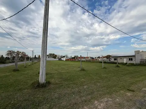 Terreno en venta en Barrio Abierto Petion Chico Lote 107