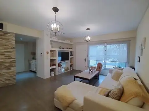 Casa en Venta en Villa del Parque, USD 680.000