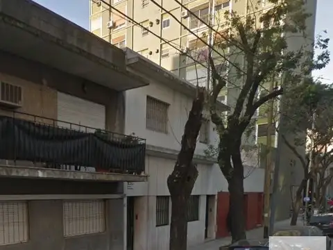 Cabrera e/ Gascón y Francisco Acuña de Figueroa
