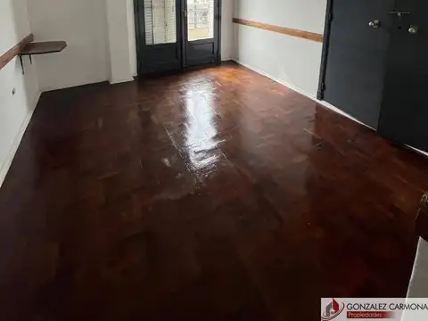 Avenida Rivadavia 8800