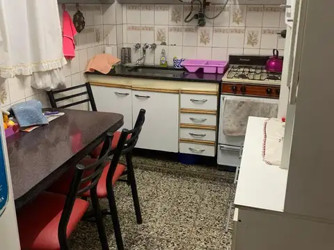 Depto Tipo Casa en Venta en Mataderos, USD 85.000