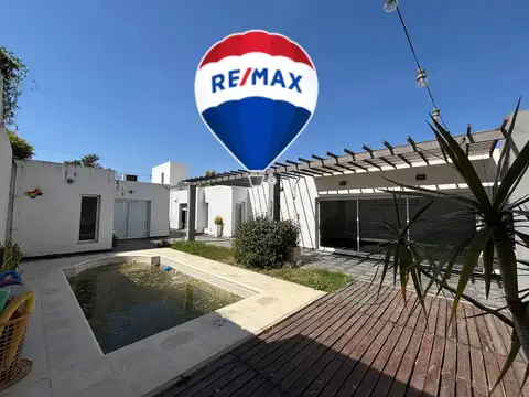 SE VENDE CASA 3 DORMIT. c/PILETA Va. P. CHACABUCO