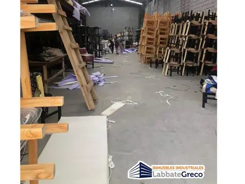 Galpon en Venta en Loma Hermosa, USD 175.000