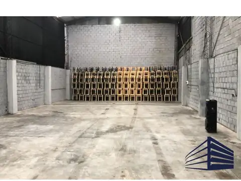 Galpon en Venta 46,25  mts Fondo