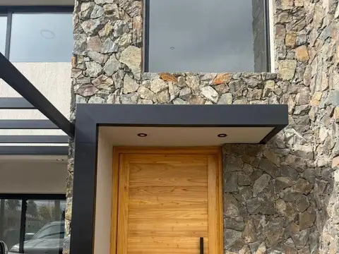 Casa en Venta en Maipú, USD 175.000