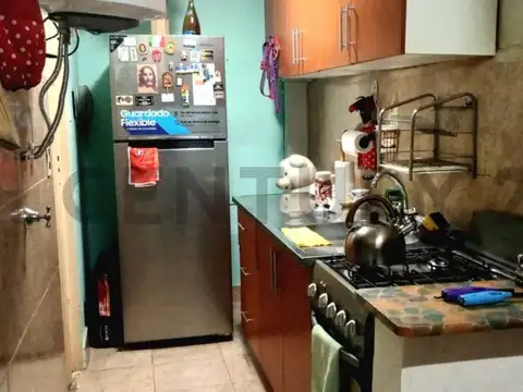Departamento en Venta en Chacarita, USD 77.000