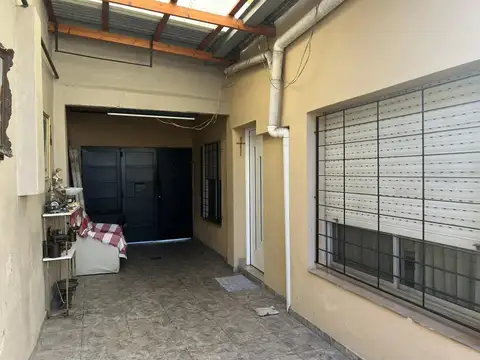 Depto Tipo Casa en Venta de 2 ambientes