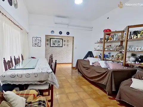 Depto Tipo Casa en Venta en Valentín Alsina, USD 115.000