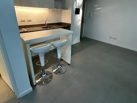 Departamento en Alquiler en Belgrano C, $ 700.000