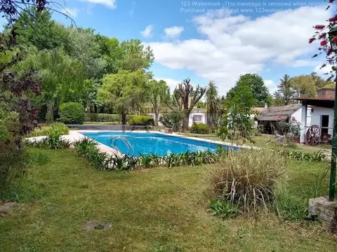 Los Paraisos