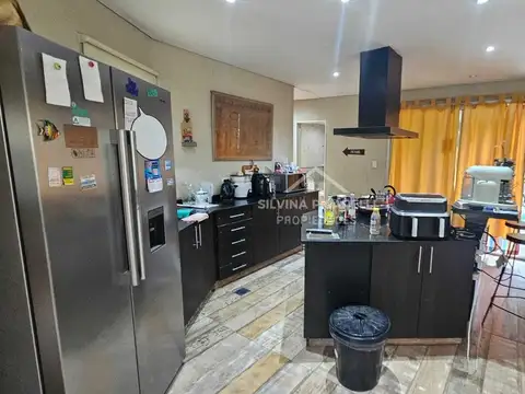 Casa en Alquiler en Exaltacion de la Cruz, USD 1.100