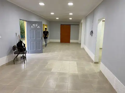 Casa 4 ambientes con 1 baño