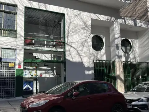 Excelentes Oficinas en alquiler en Florida