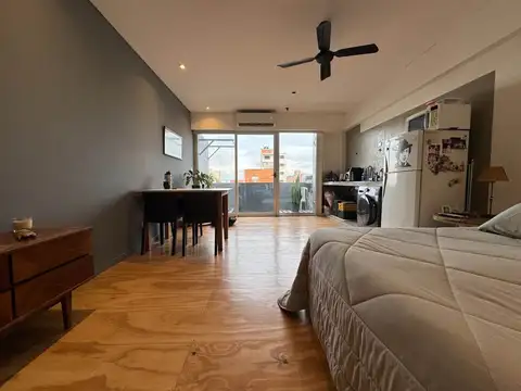 MONOAMBIENTE C/ BALCON CONTRAFRENTE - PIÑEIRO
