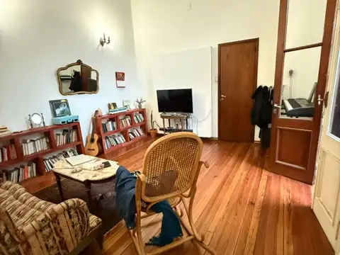 Depto Tipo Casa en Alquiler en Colegiales, $ 3.900.000