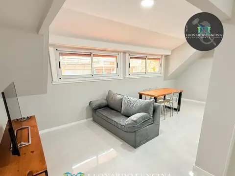 3 De Febrero 2682 , Piso 1