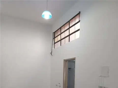 Local en Venta 50 años