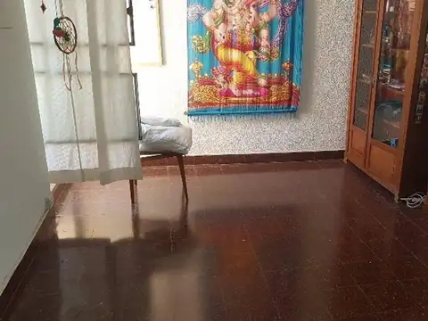 CASA QUINTA EN ESQUINA SOBRE Pte ILLIA