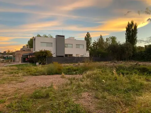 Terreno en Venta en Chacras de Coria, USD 79.000