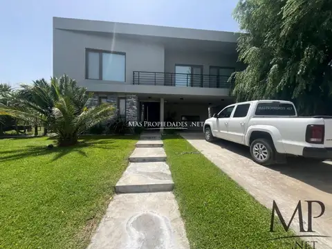 Casa en Venta de 5 dormitorios